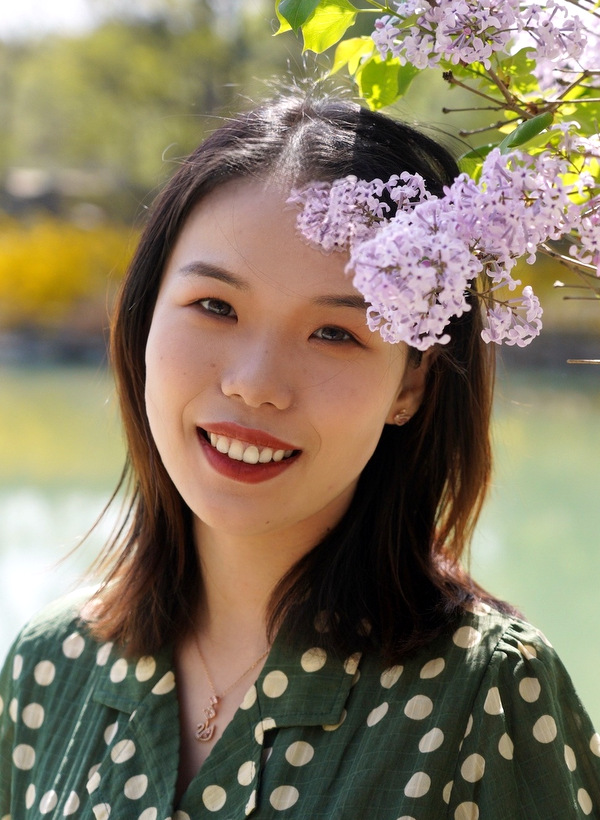 Headshot of Xinyue Chen